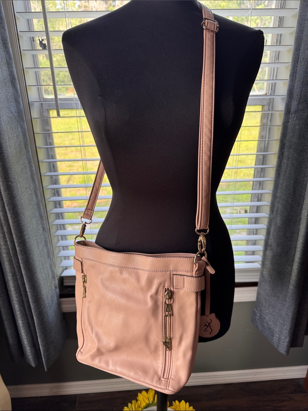 Browning Soft Pink Concealed Carry Shoulder Bag